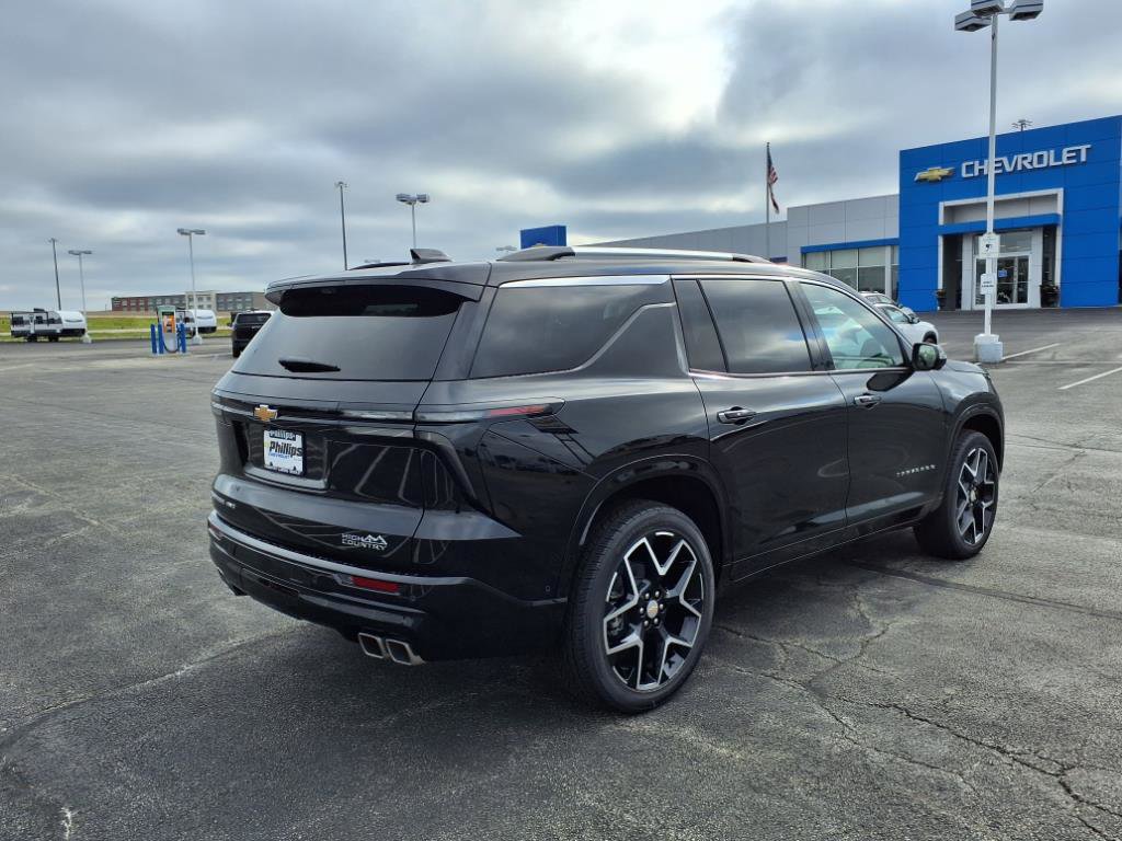 New 2025 Chevrolet Traverse High Country w/ LPO, Floor Liner Package image 3