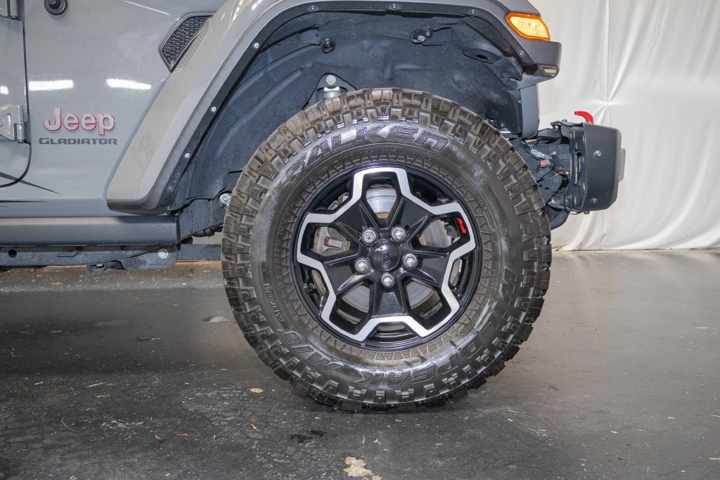 Used 2022 Jeep Gladiator Rubicon w/ LED Lighting Group AWD/4WD image 8