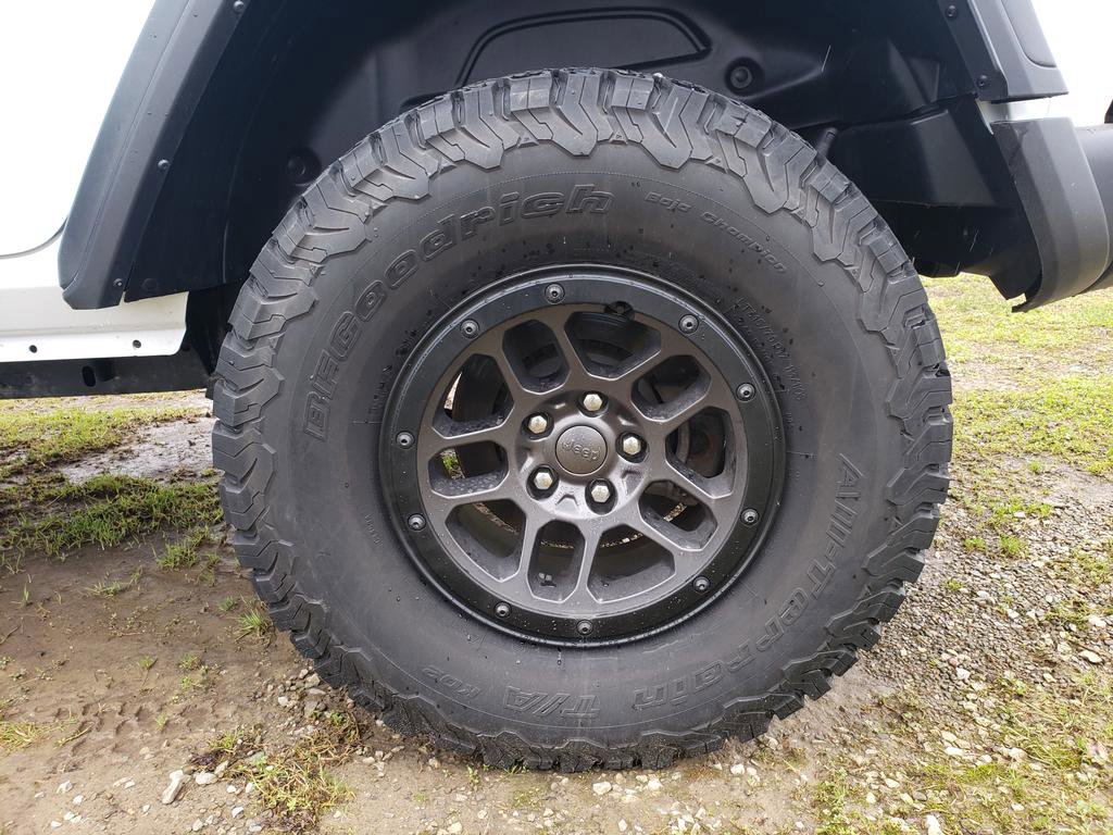 Used 2023 Jeep Wrangler Unlimited Sport image 24