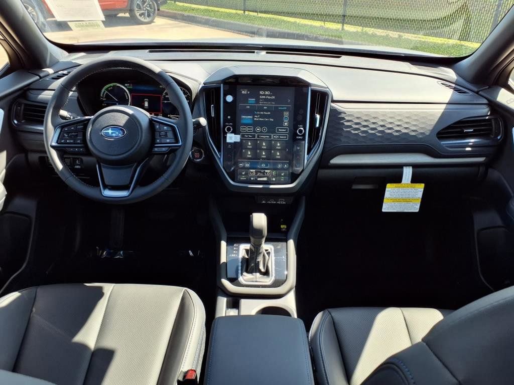 Certified 2025 Subaru Forester Limited image 7