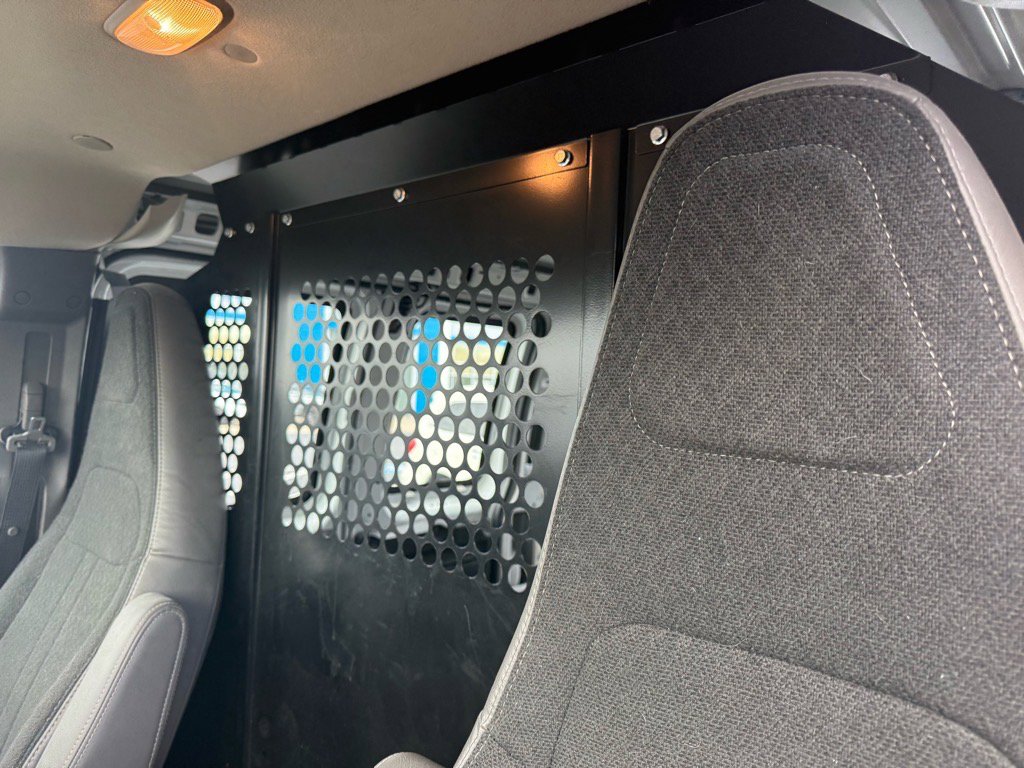 Used 2022 GMC Savana 2500 w/ Driver Convenience Package image 10