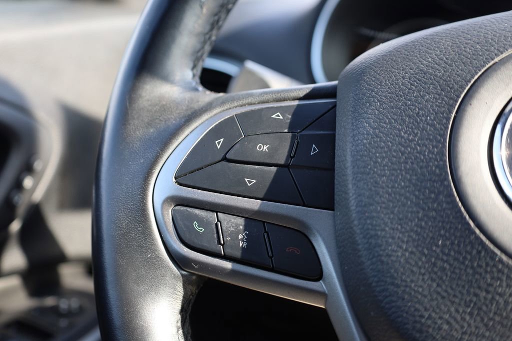 Used 2020 Jeep Cherokee High Altitude image 20