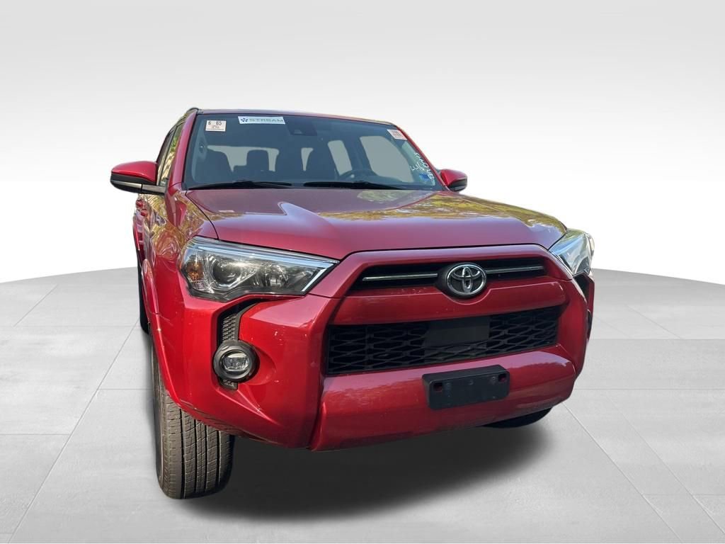 Used 2021 Toyota 4Runner SR5 AWD/4WD image 8