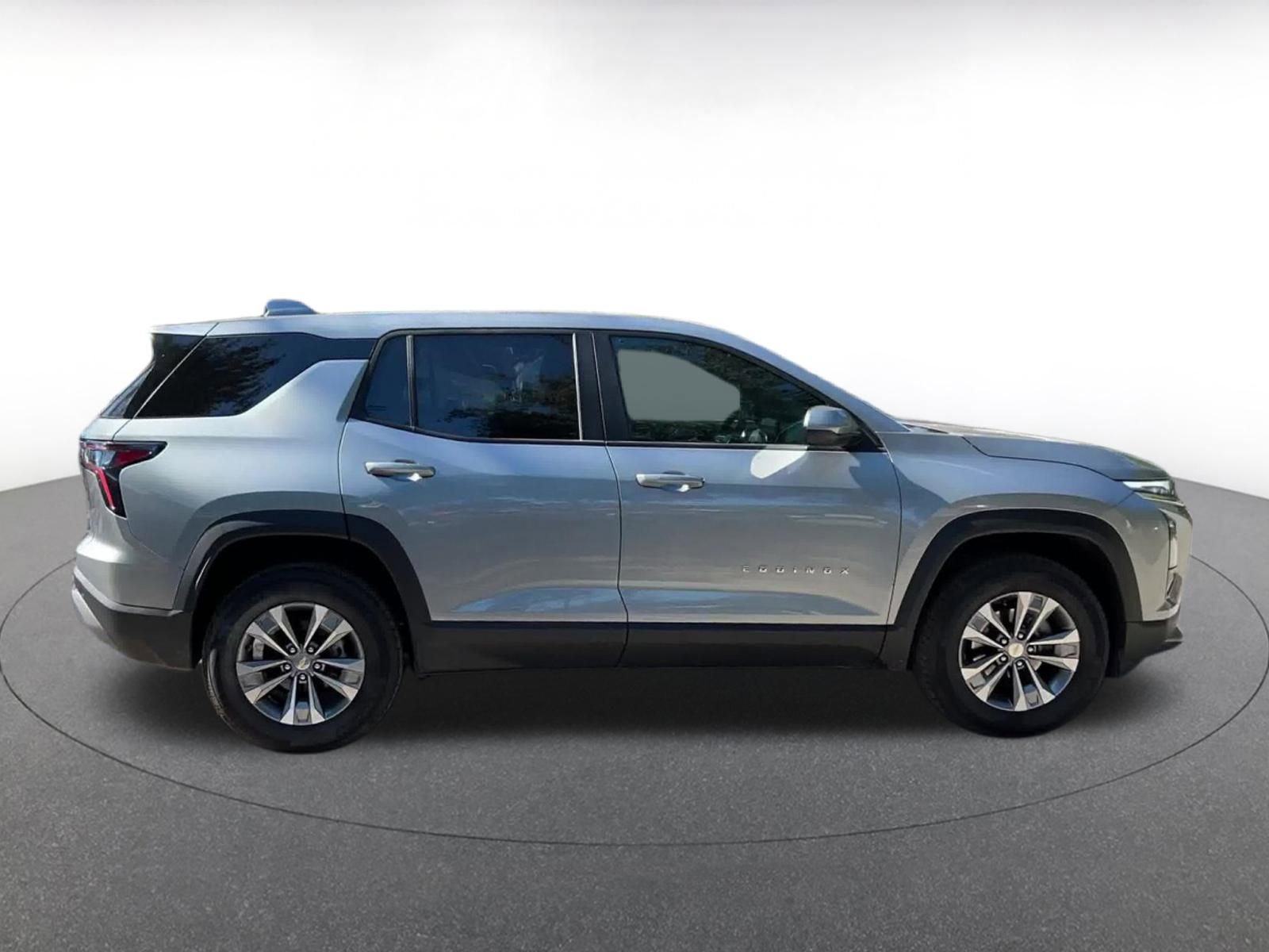 Used 2025 Chevrolet Equinox LT image 16