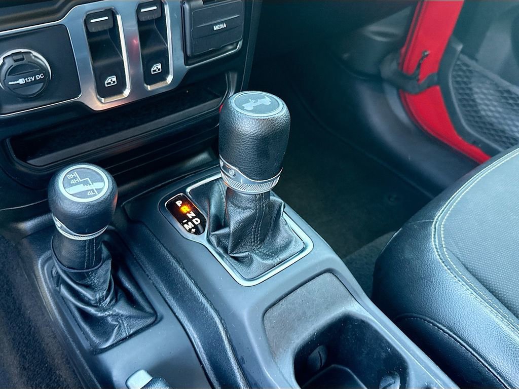 Used 2021 Jeep Wrangler Sport image 18