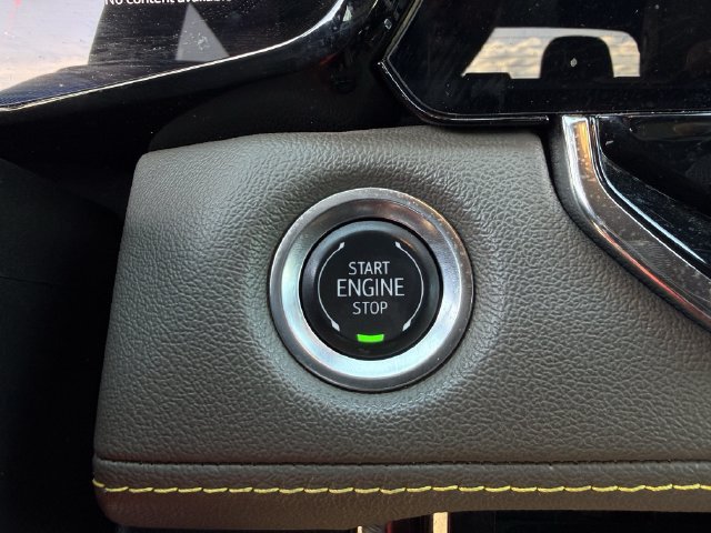 Certified 2025 Chevrolet Colorado ZR2 w/ Technology Package AWD/4WD image 24