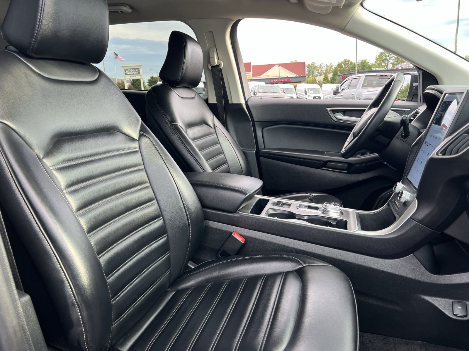 Certified 2024 Ford Edge SEL AWD/4WD image 25