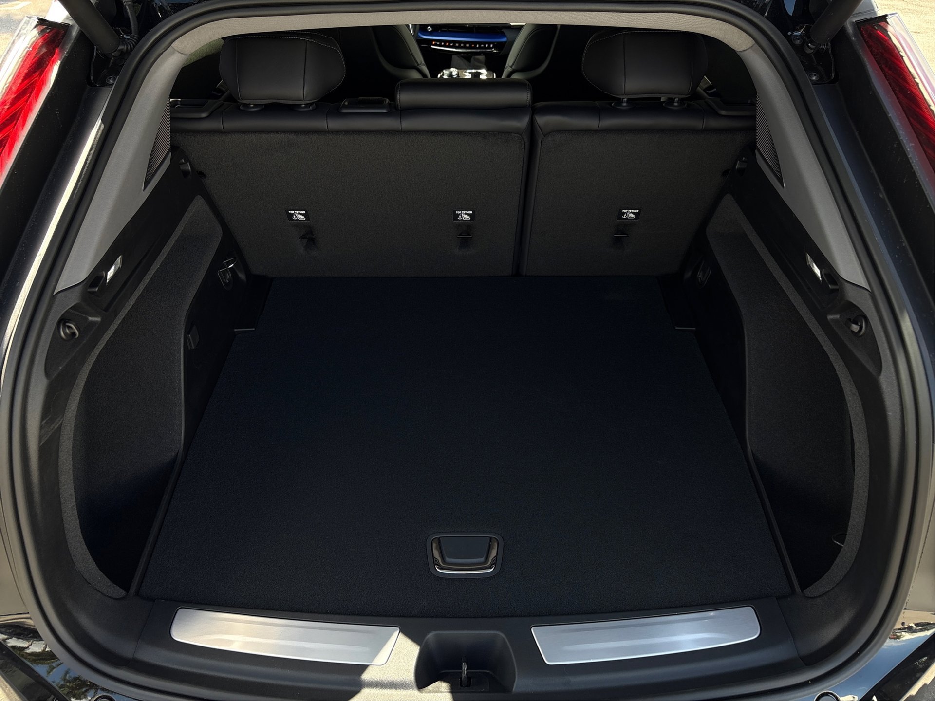 New 2026 Cadillac Optiq V AWD/4WD image 11