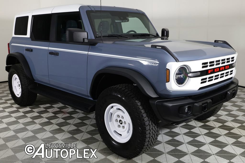 Used 2025 Ford Bronco Heritage Edition image 3
