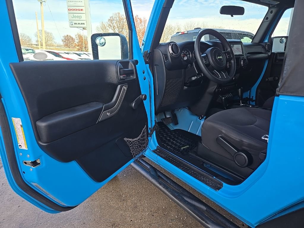 Used 2018 Jeep Wrangler Sport image 34