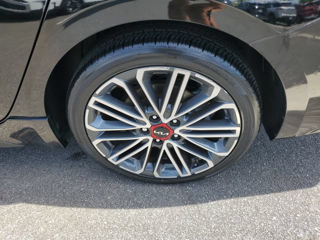 Certified 2023 Kia Forte GT w/ GT2 Package FWD image 10