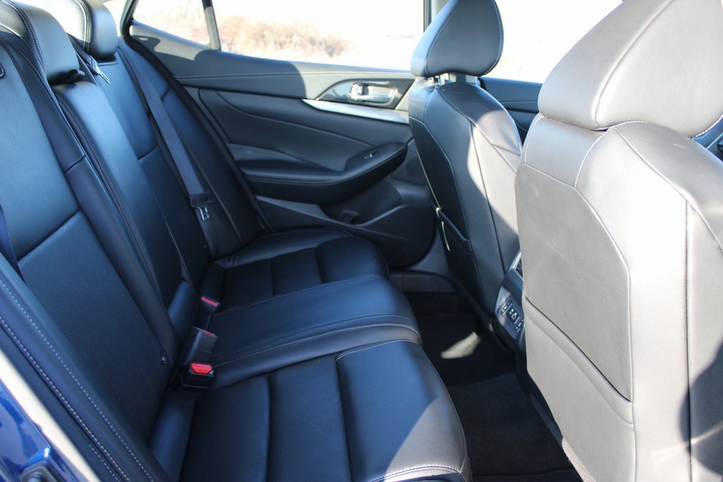 Used 2023 Nissan Maxima SL image 22