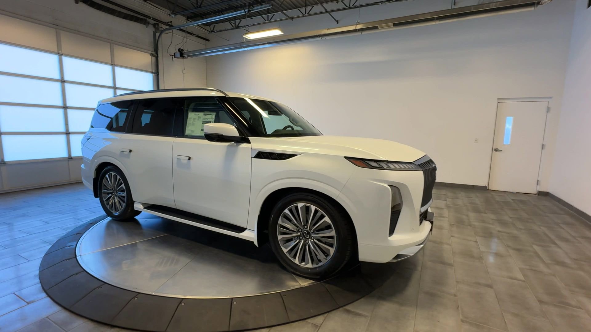 New 2026 INFINITI QX80 Luxe w/ Cargo Package AWD/4WD image 2