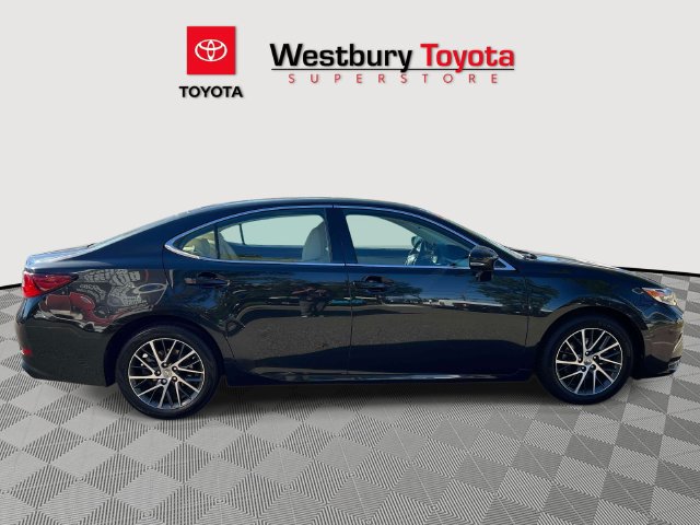 Used 2017 Lexus ES 350 w/ Navigation System Package FWD image 6