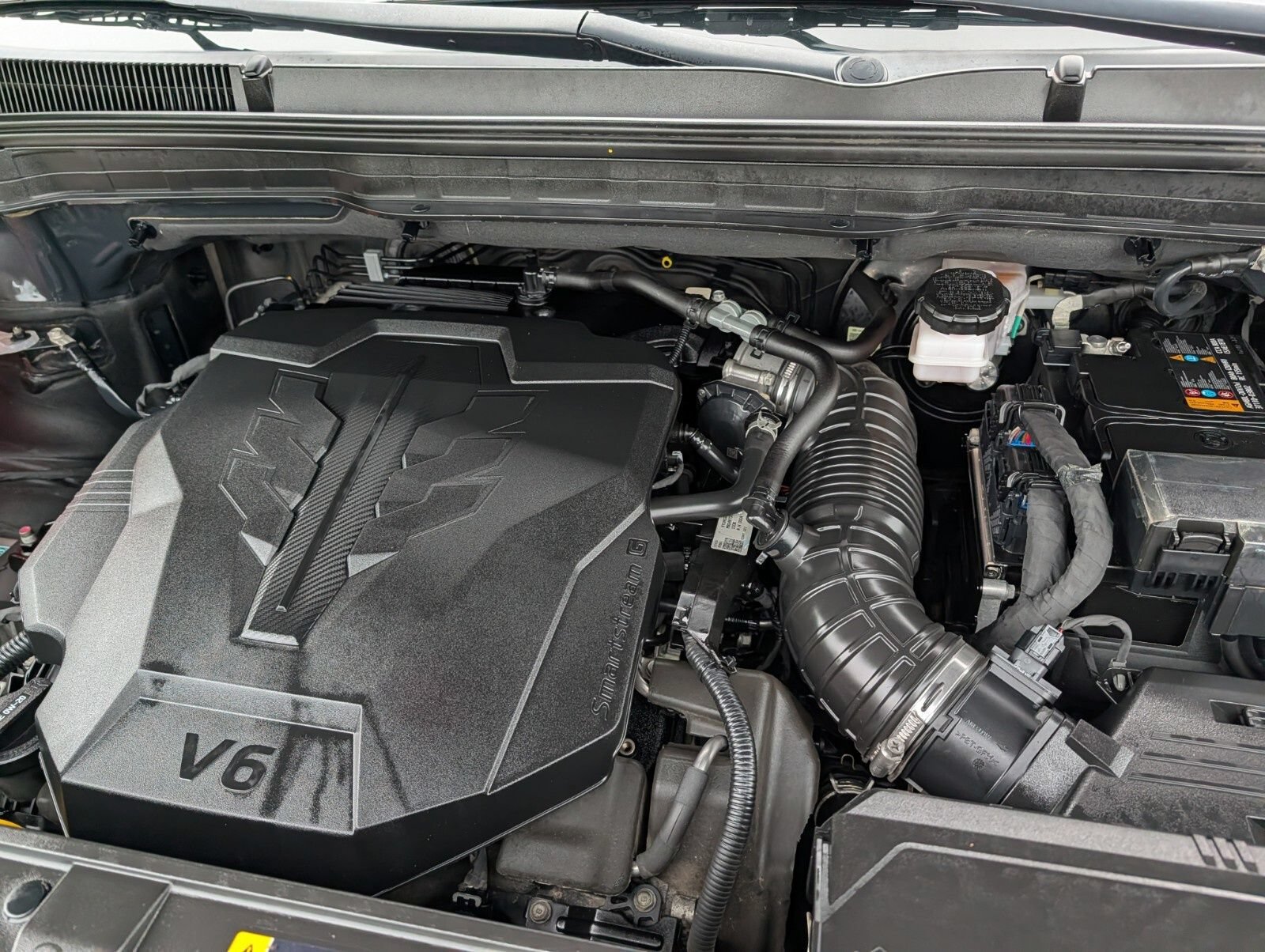 Used 2023 Kia Carnival LX FWD image 30