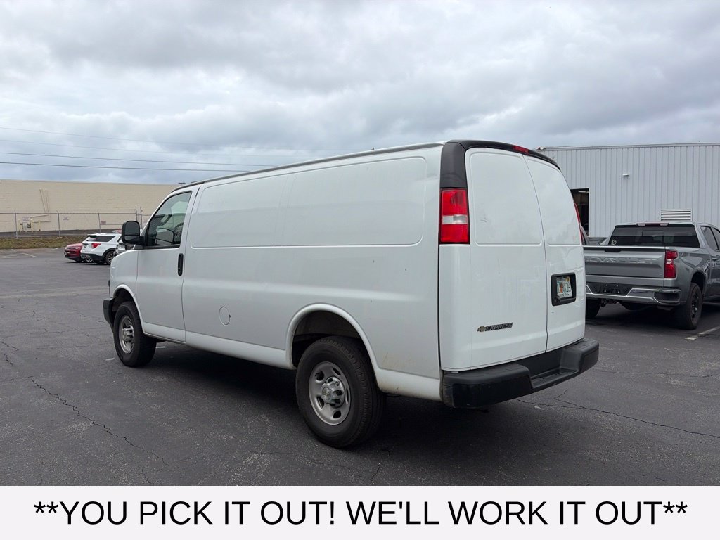Used 2025 Chevrolet Express 2500 w/ Driver Convenience Package RWD image 4