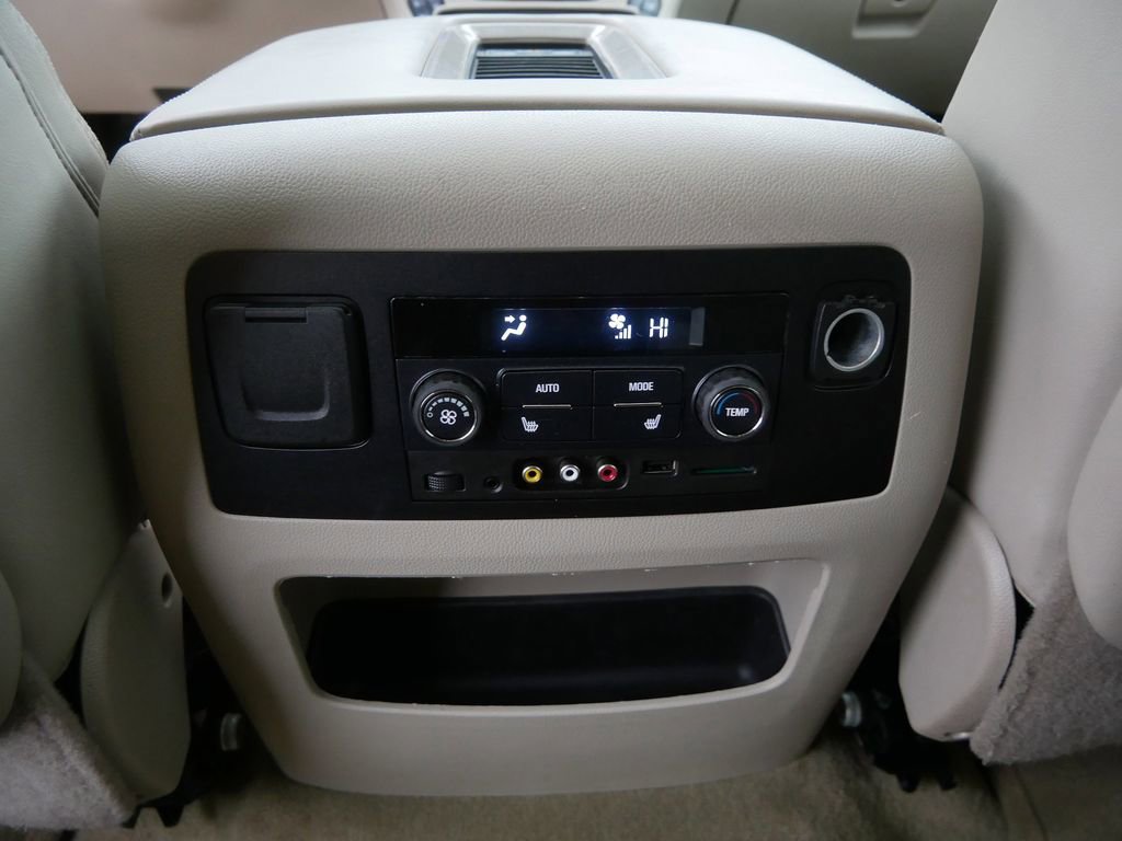 Used 2016 GMC Yukon XL Denali w/ Open Road Package image 23