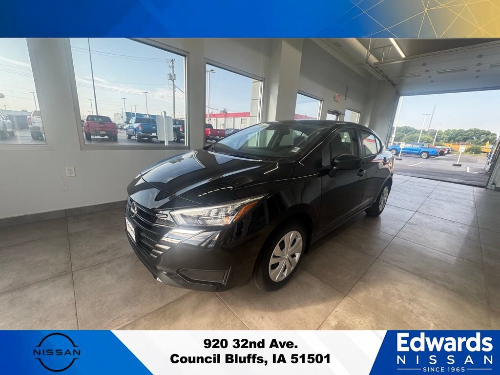 New 2025 Nissan Versa S w/ Trunk Package FWD image 6