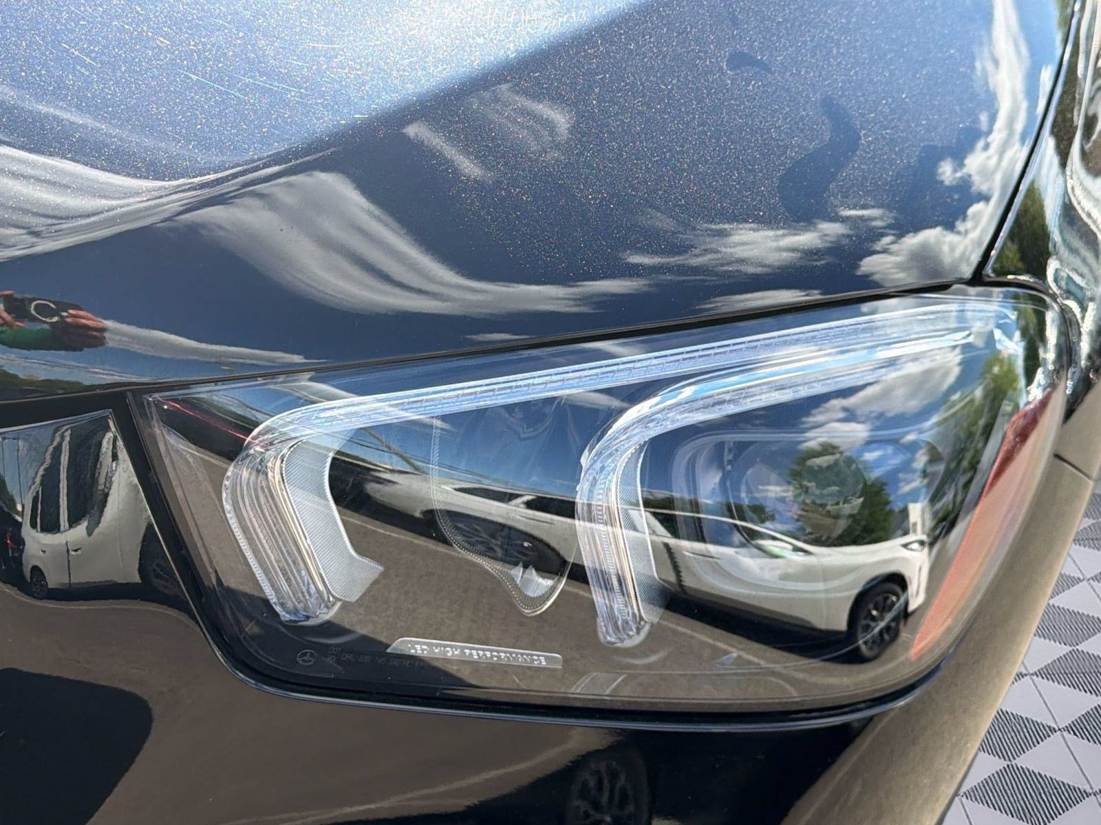 Used 2020 Mercedes-Benz GLE 350 4MATIC image 11