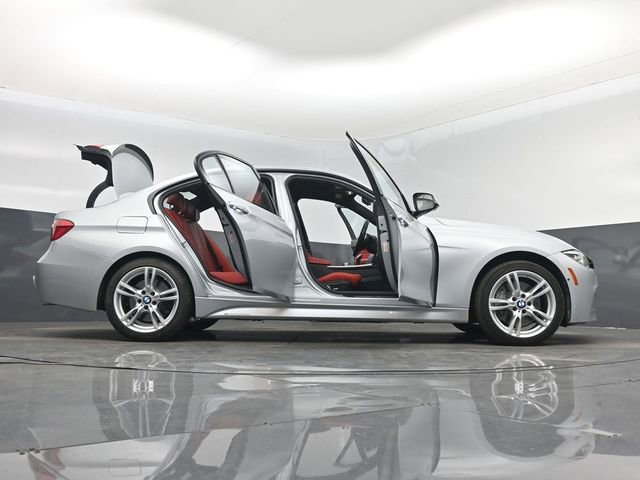 Used 2017 BMW 340i xDrive Sedan image 7