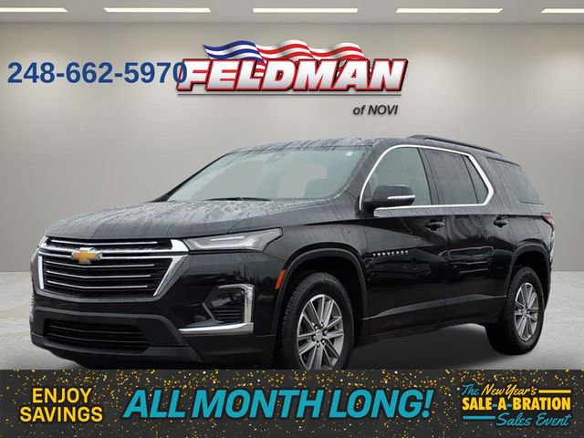 Used 2023 Chevrolet Traverse LT image 1