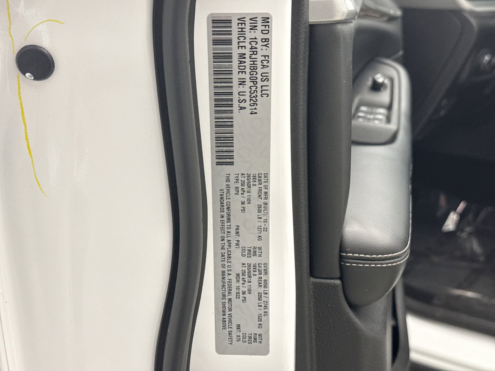 Used 2023 Jeep Grand Cherokee Limited AWD/4WD image 23