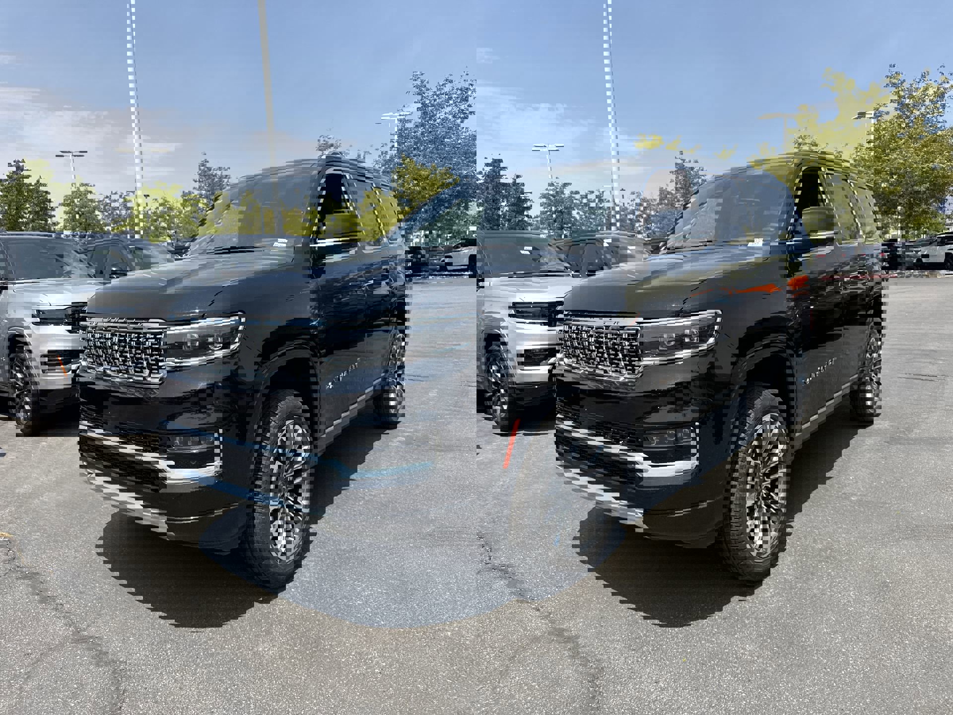 New 2024 Jeep Grand Wagoneer Series III w/ Flexible Seating Group image 4