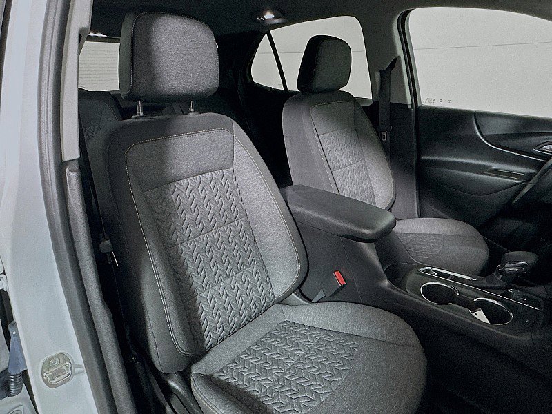 Used 2023 Chevrolet Equinox LT image 25