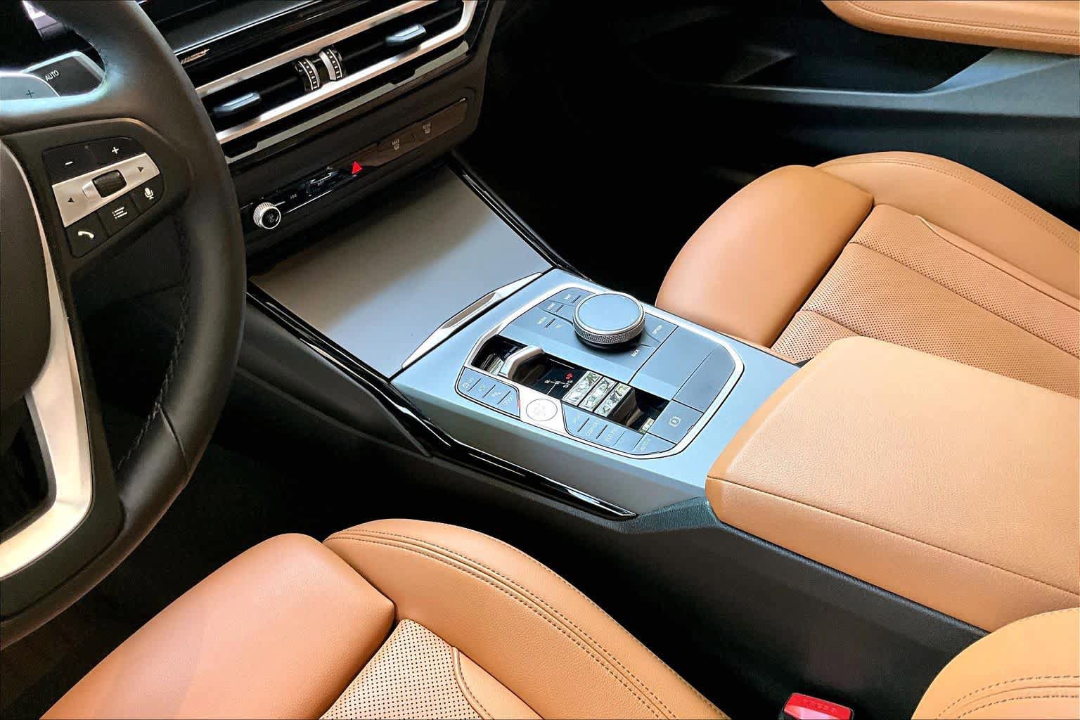 Used 2024 BMW 230i Coupe RWD image 16