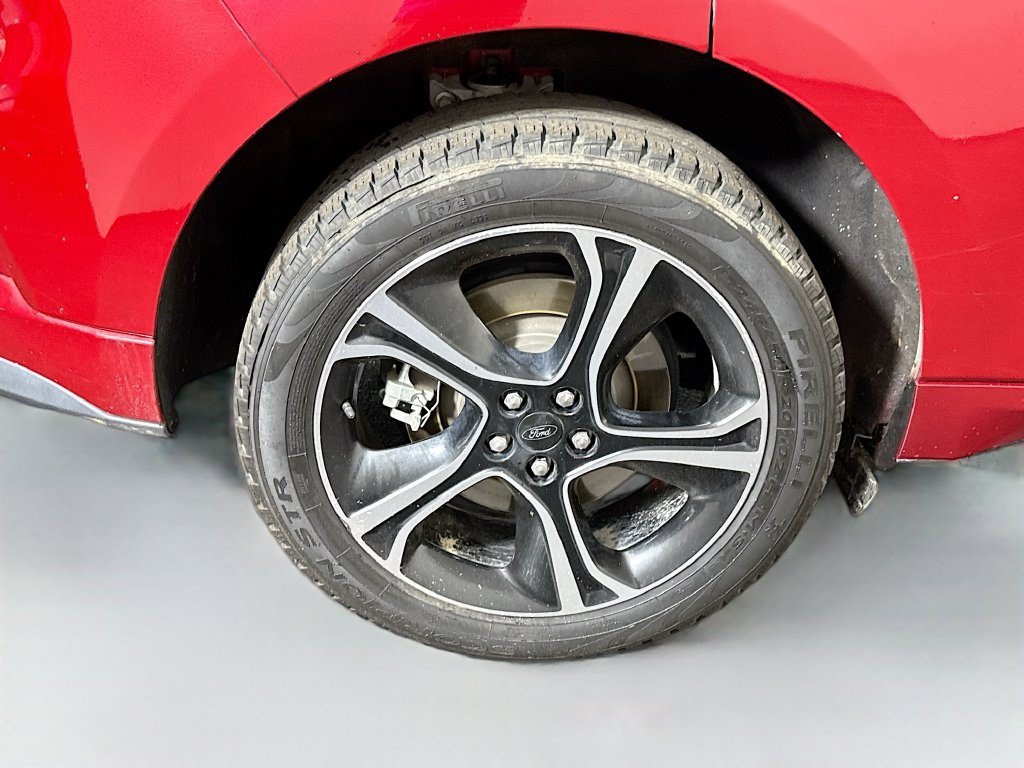 Used 2022 Ford Edge ST AWD/4WD image 32