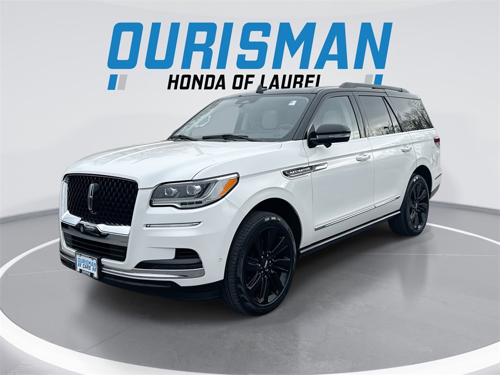 Used 2022 Lincoln Navigator Black Label video 1