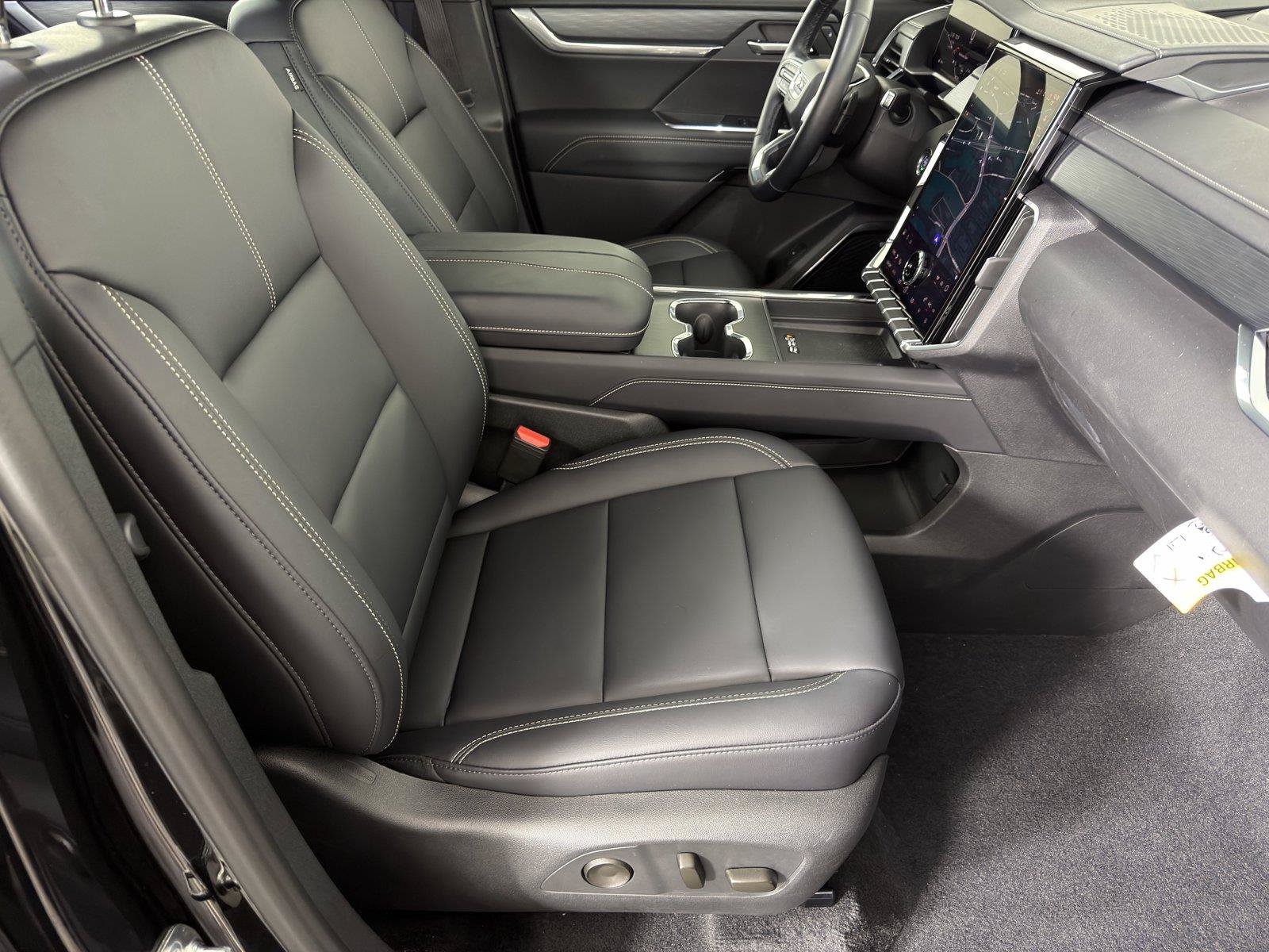 New 2026 GMC Acadia Elevation w/ Elevation Premium Package FWD image 11