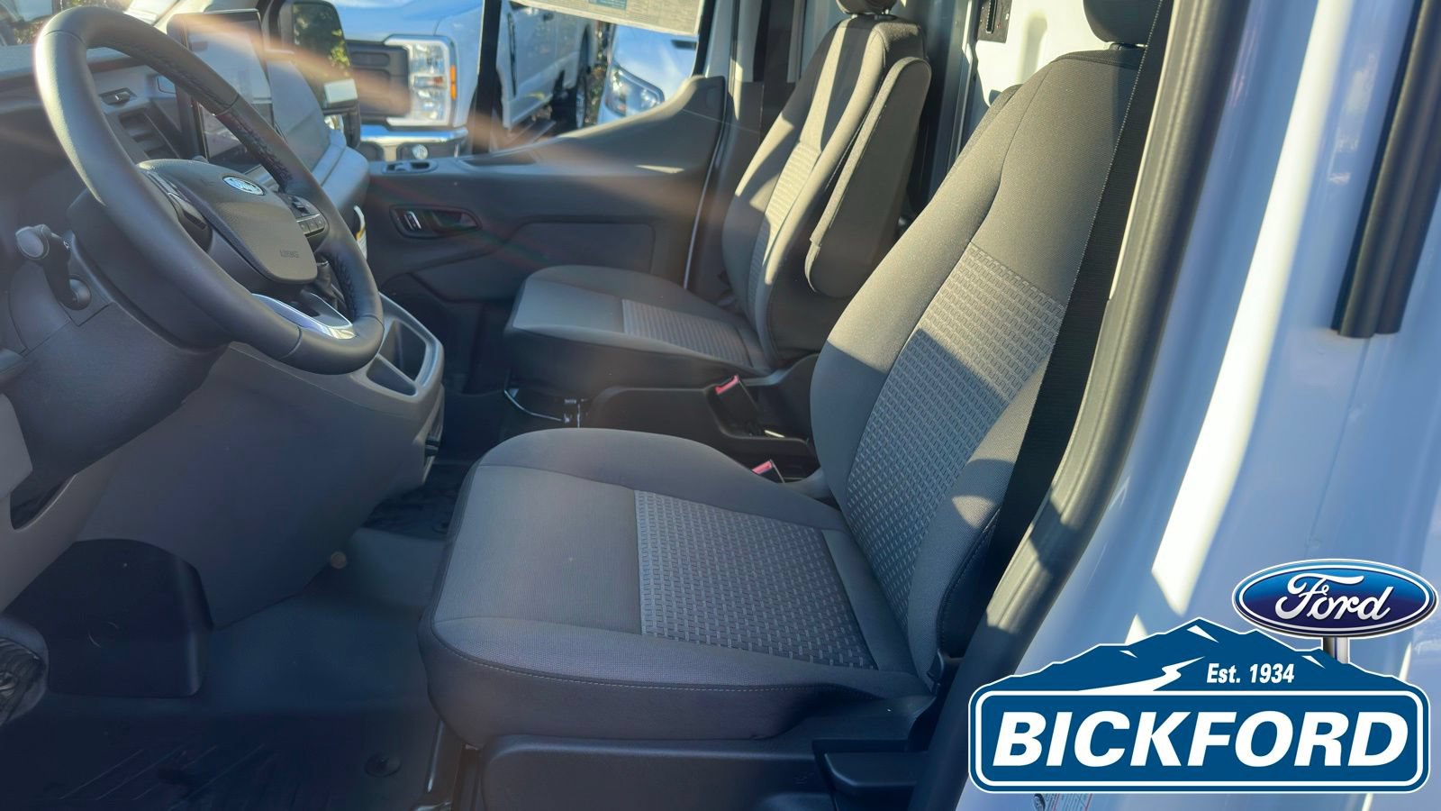 New 2026 Ford Transit 350 148 Medium Roof w/ Electrician Trade Package RWD image 16