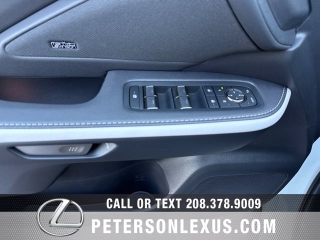 New 2026 Lexus TX 500h AWD w/ Technology Package image 25