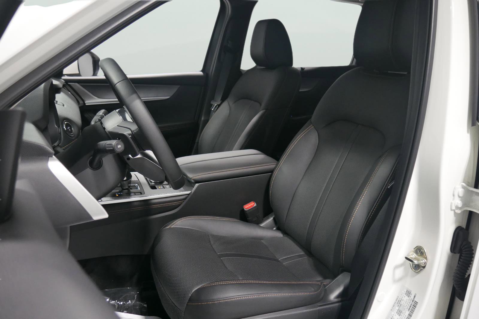 New 2024 MAZDA CX-90 Plug-In Hybrid w/ Premium Pkg image 10