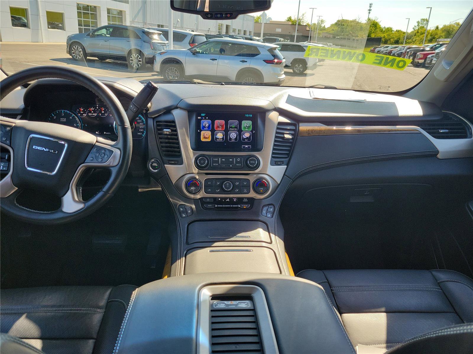 Used 2017 GMC Yukon Denali w/ Open Road Package AWD/4WD image 11