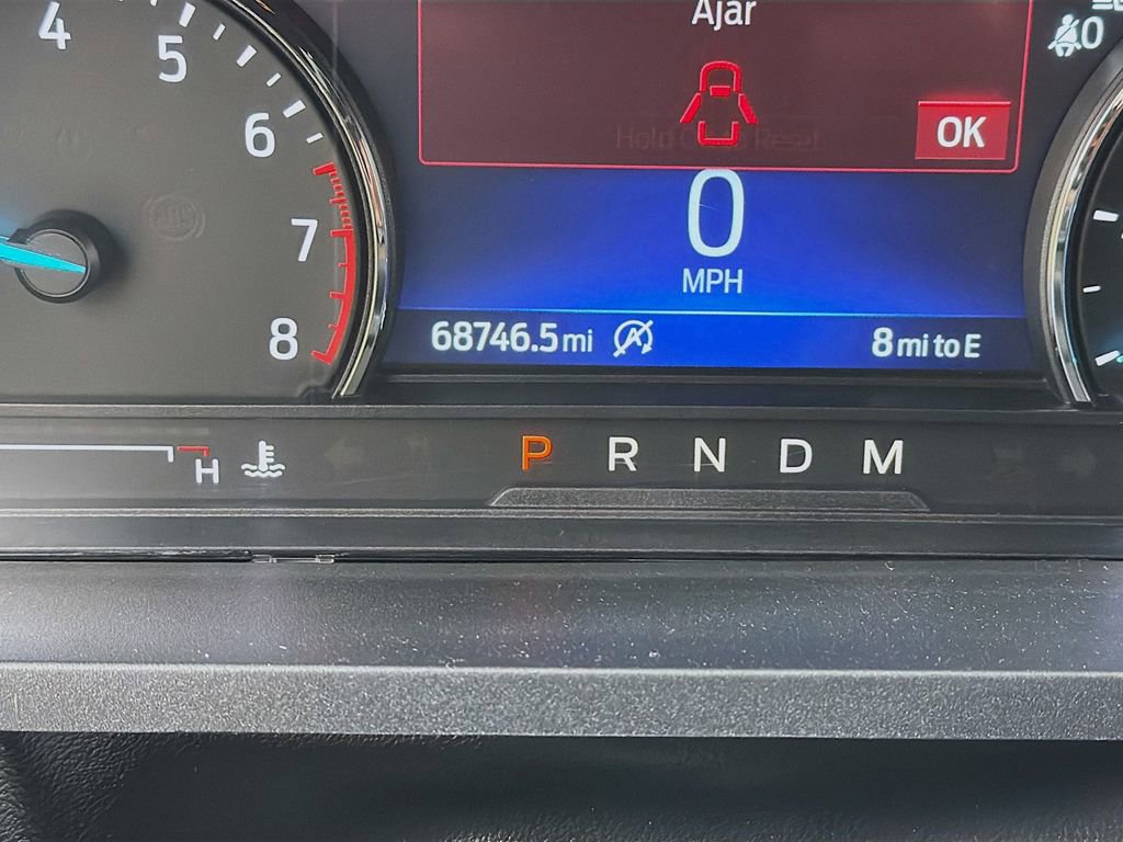 Used 2020 Ford Explorer XLT image 30