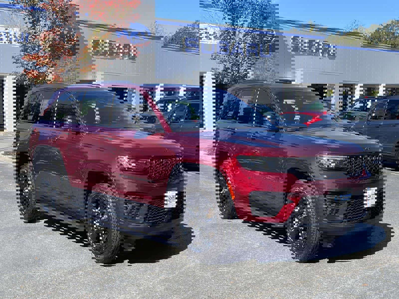 Used 2024 Jeep Grand Cherokee Altitude image 21