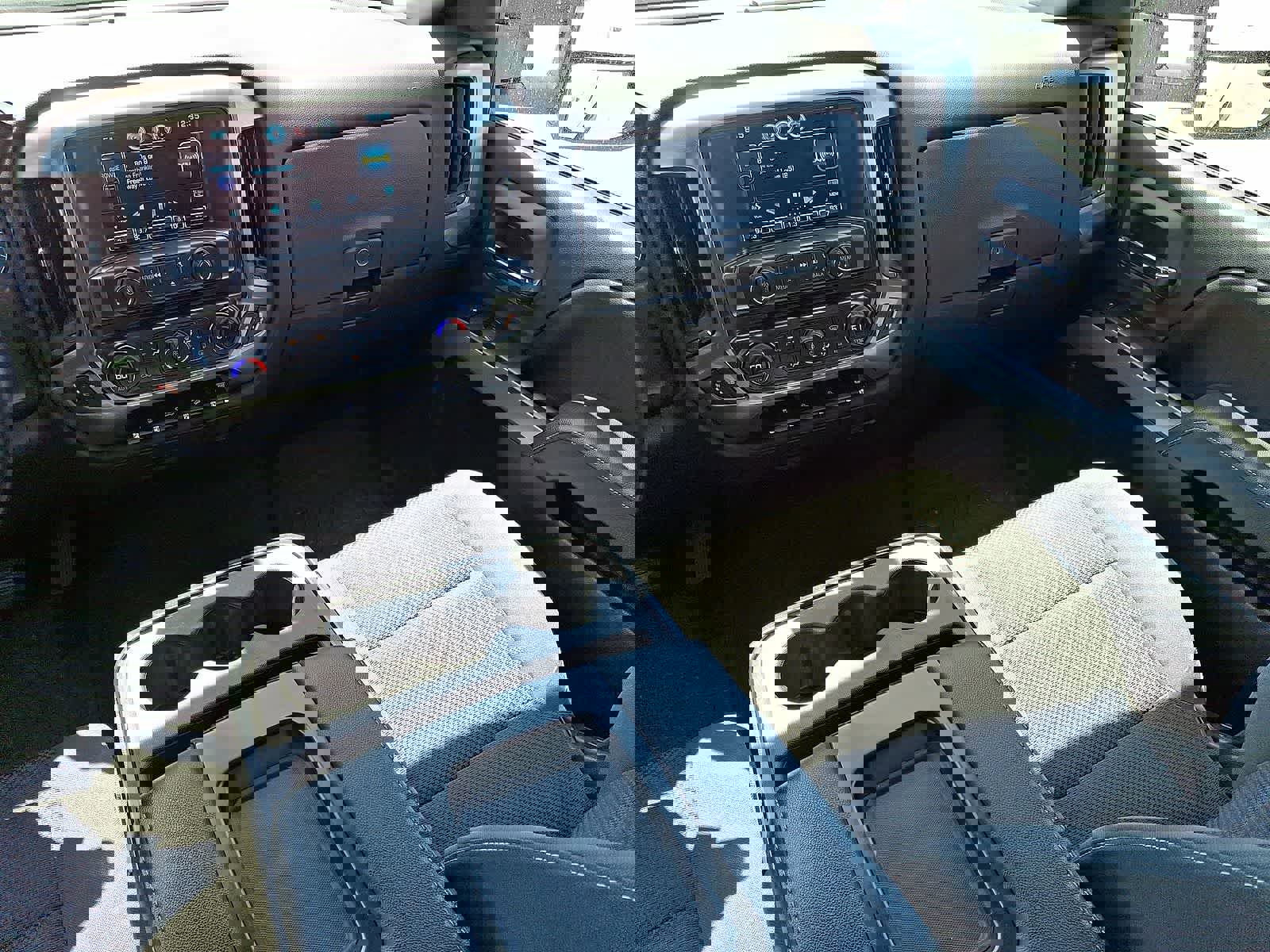 Used 2016 Chevrolet Silverado 2500 LT w/ LT Convenience Package image 12