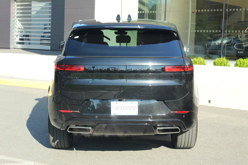 Used 2024 Land Rover Range Rover Sport Dynamic SE image 7