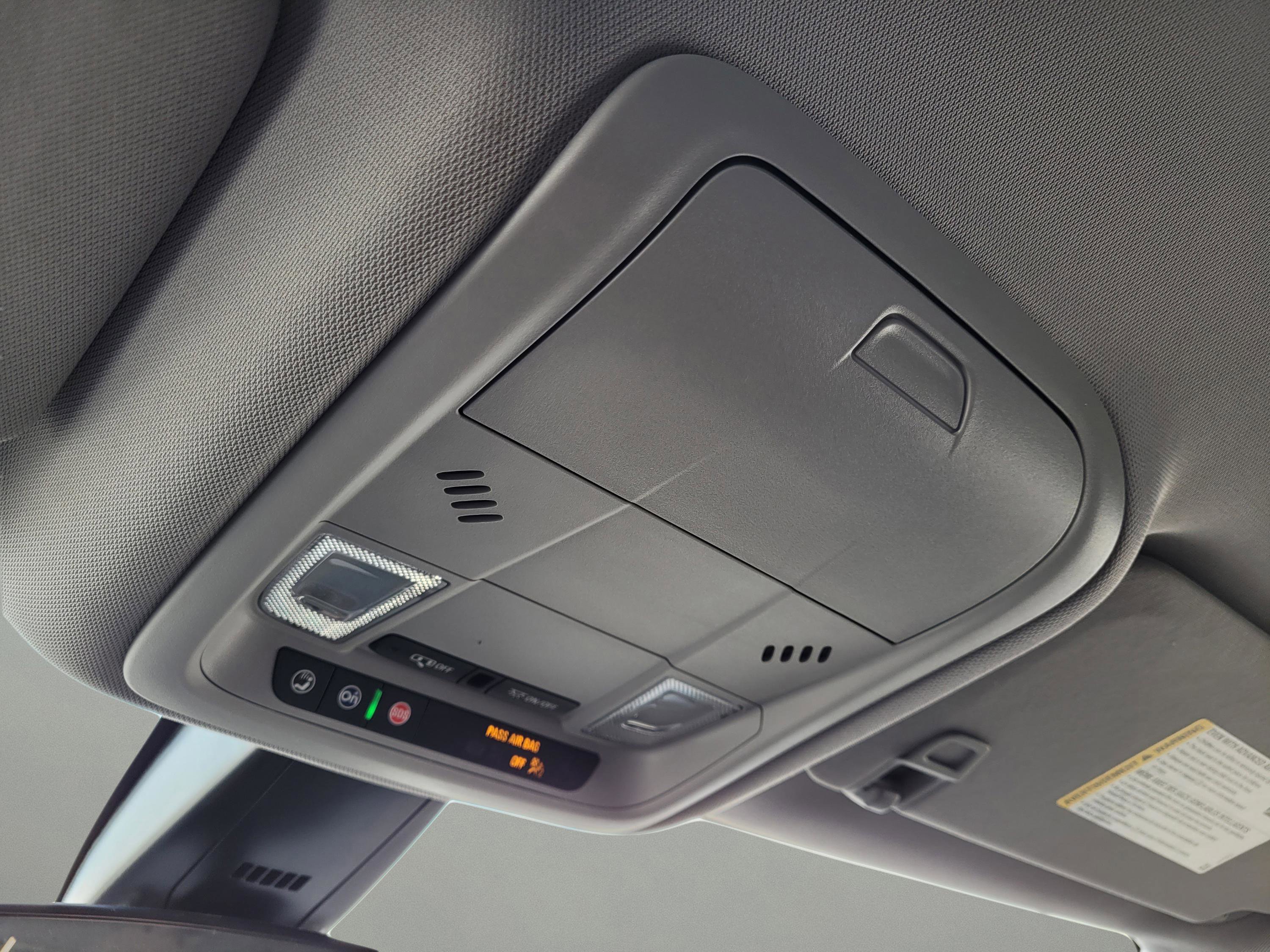 Used 2023 Chevrolet Blazer LT image 25