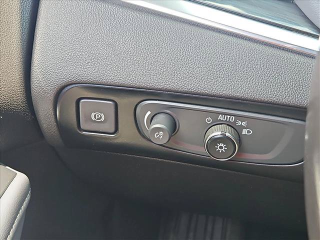 Certified 2021 Buick Enclave Preferred FWD image 18