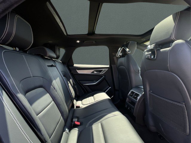 Used 2025 Jaguar F-PACE R-Dynamic S image 19