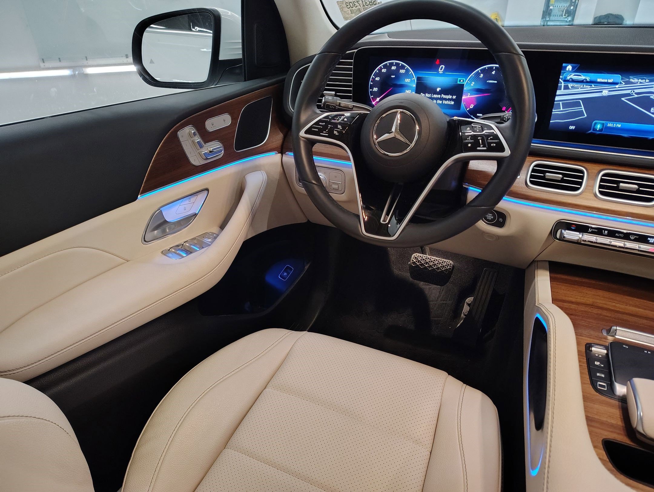 Used 2025 Mercedes-Benz GLE 350 4MATIC image 27