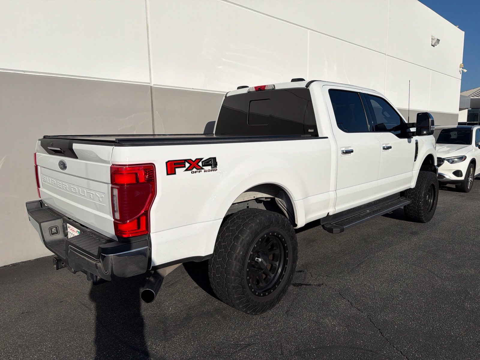 Used 2022 Ford F250 Lariat w/ Lariat Ultimate Package AWD/4WD image 5