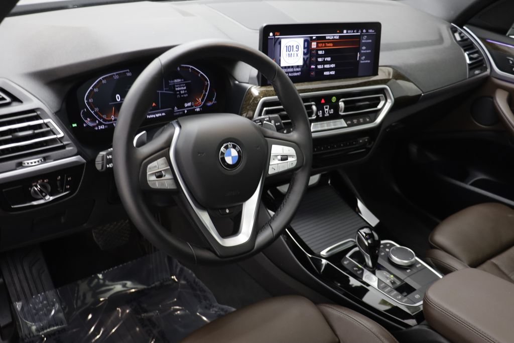 Used 2022 BMW X3 xDrive30i w/ Premium Package 2 AWD/4WD image 6
