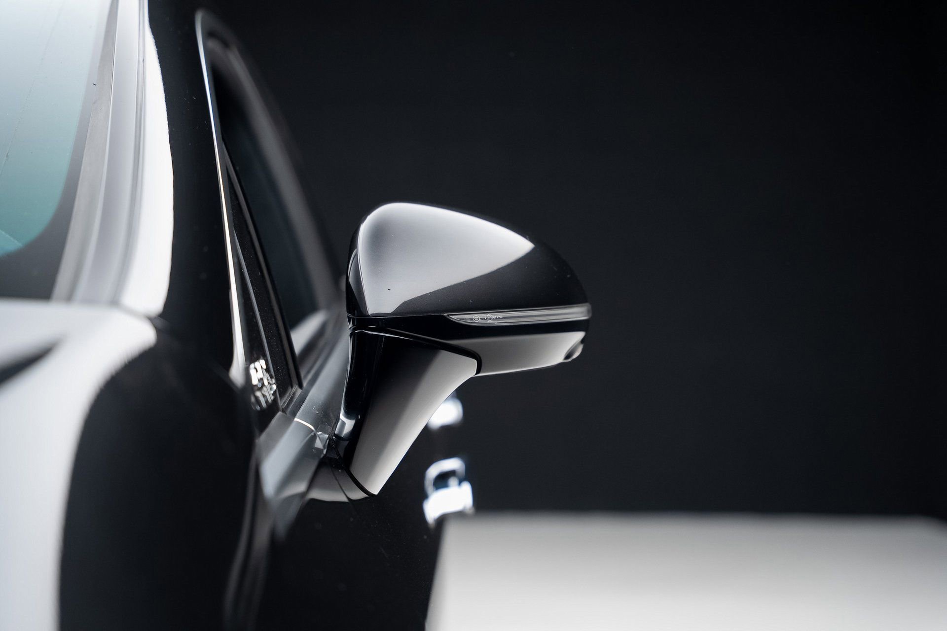 Used 2023 Mercedes-Benz EQS 580 4MATIC Sedan image 15