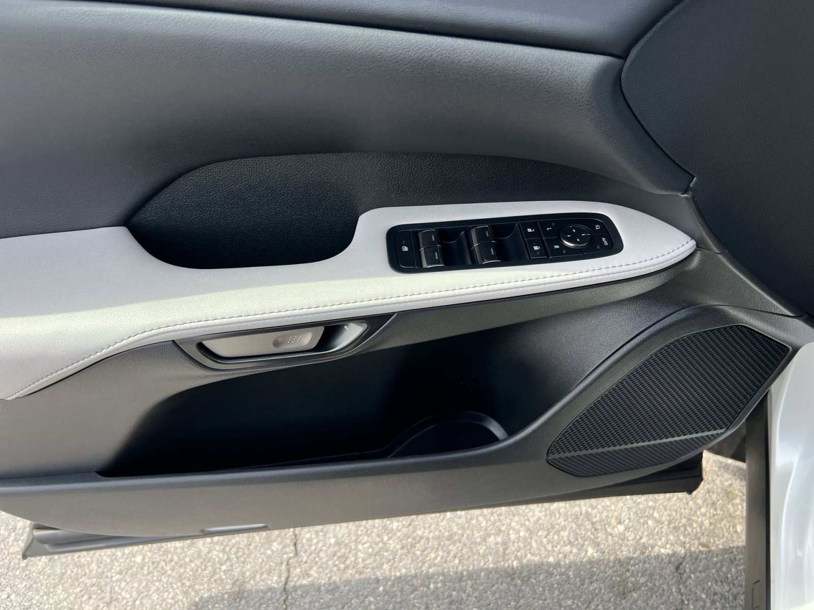 Used 2023 Lexus RX 350 Premium w/ Accessory Package image 15