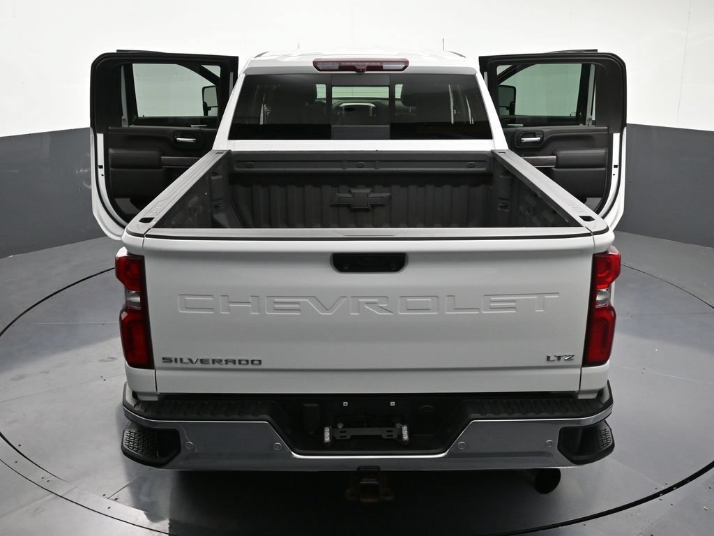 Used 2022 Chevrolet Silverado 2500 LTZ w/ LTZ Plus Package AWD/4WD image 35