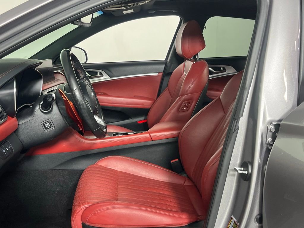 Used 2023 Genesis G70 3.3T w/ Sport Advanced Package image 21